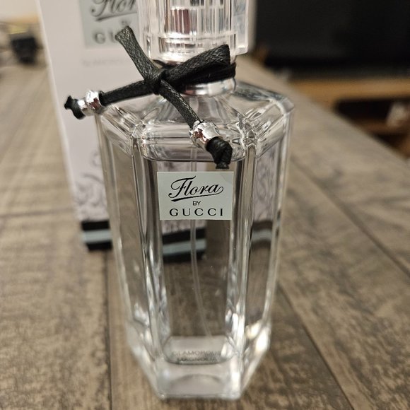 Gucci Glamorous Magnolia 100ml - Picture 4 of 5